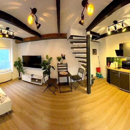 Robinshomes-Industrial Brunswick Extérieur photo