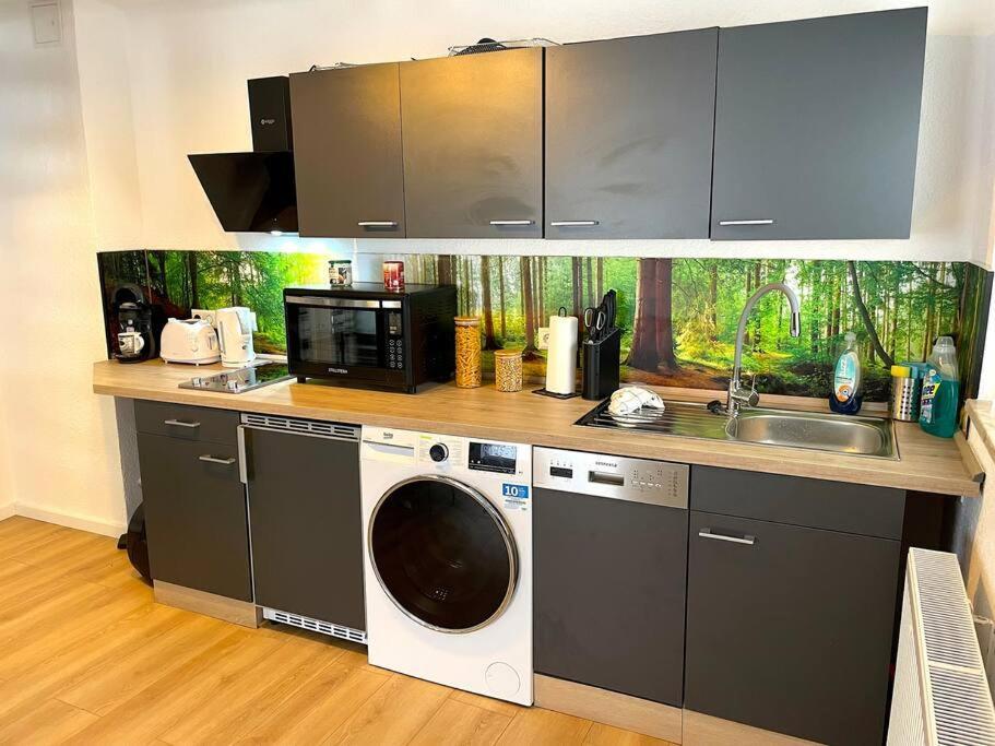 Robinshomes-Industrial Brunswick Extérieur photo
